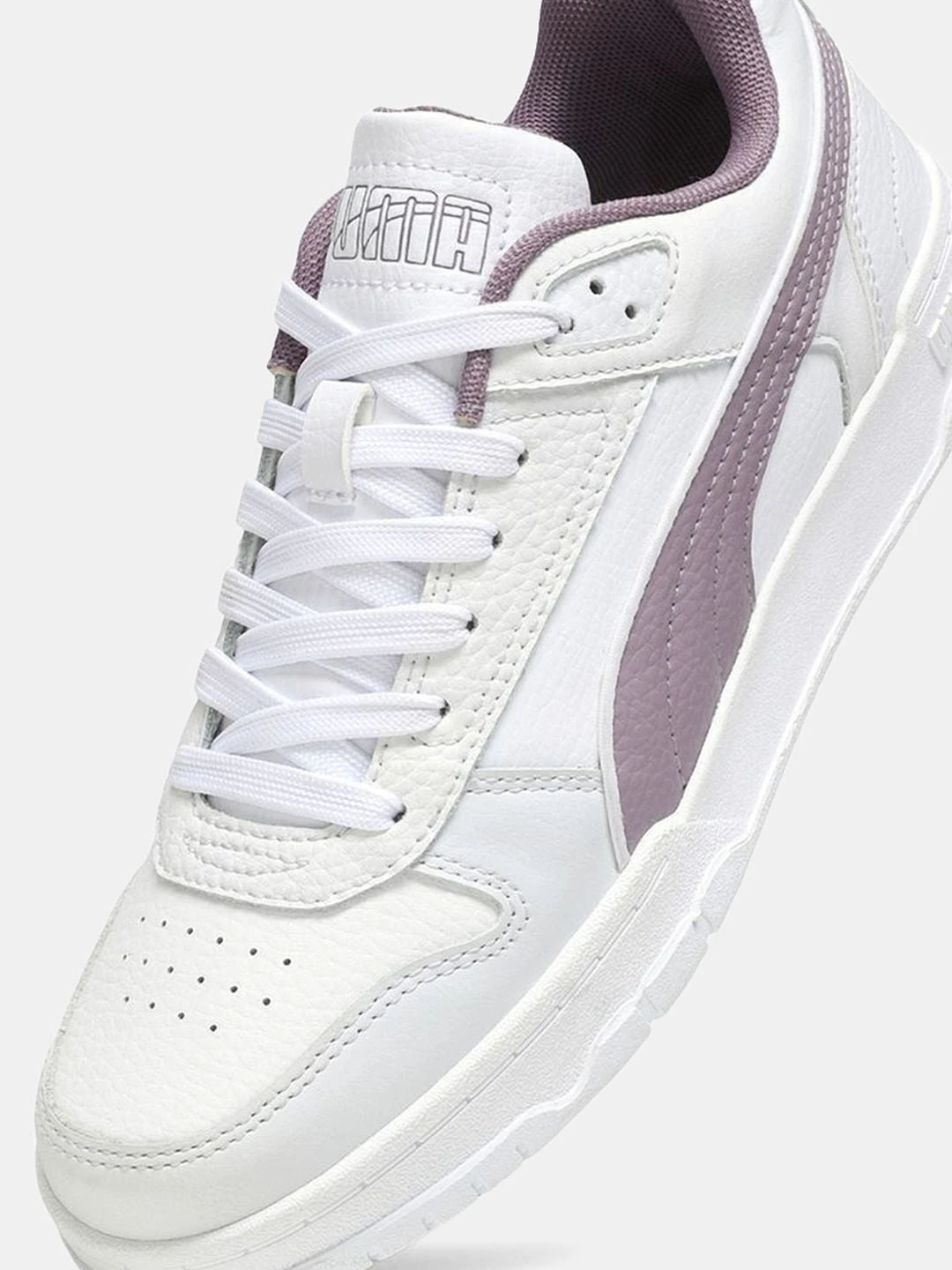 SHOE