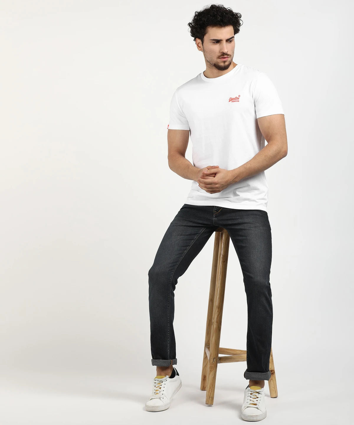 ROUND T-SHIRT