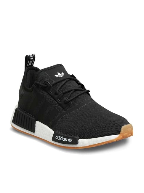 SHOE