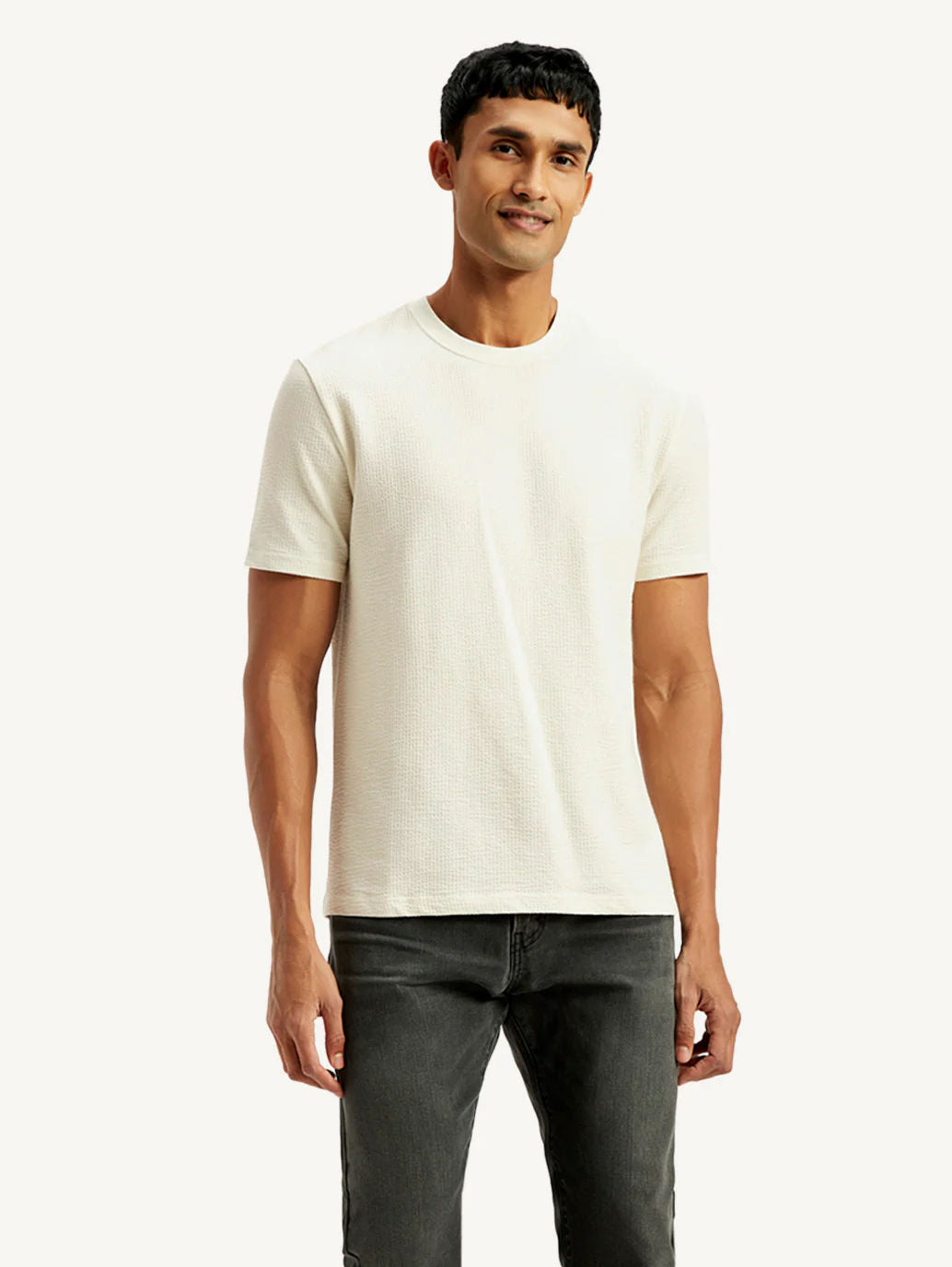 ROUND T-SHIRT