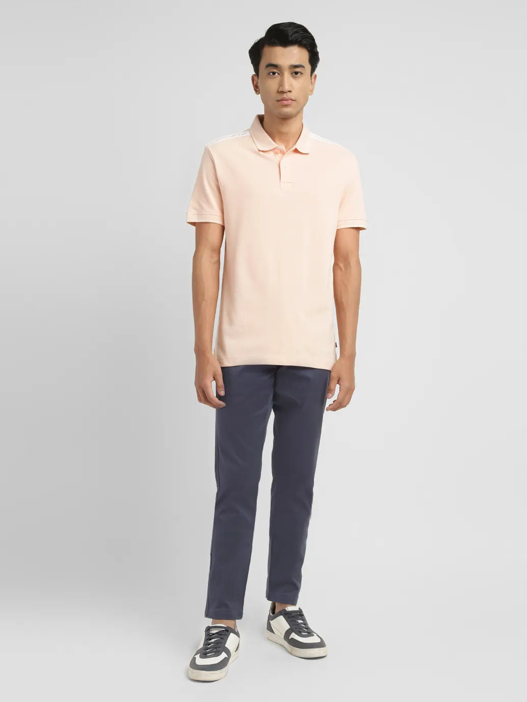 POLO T-SHIRT