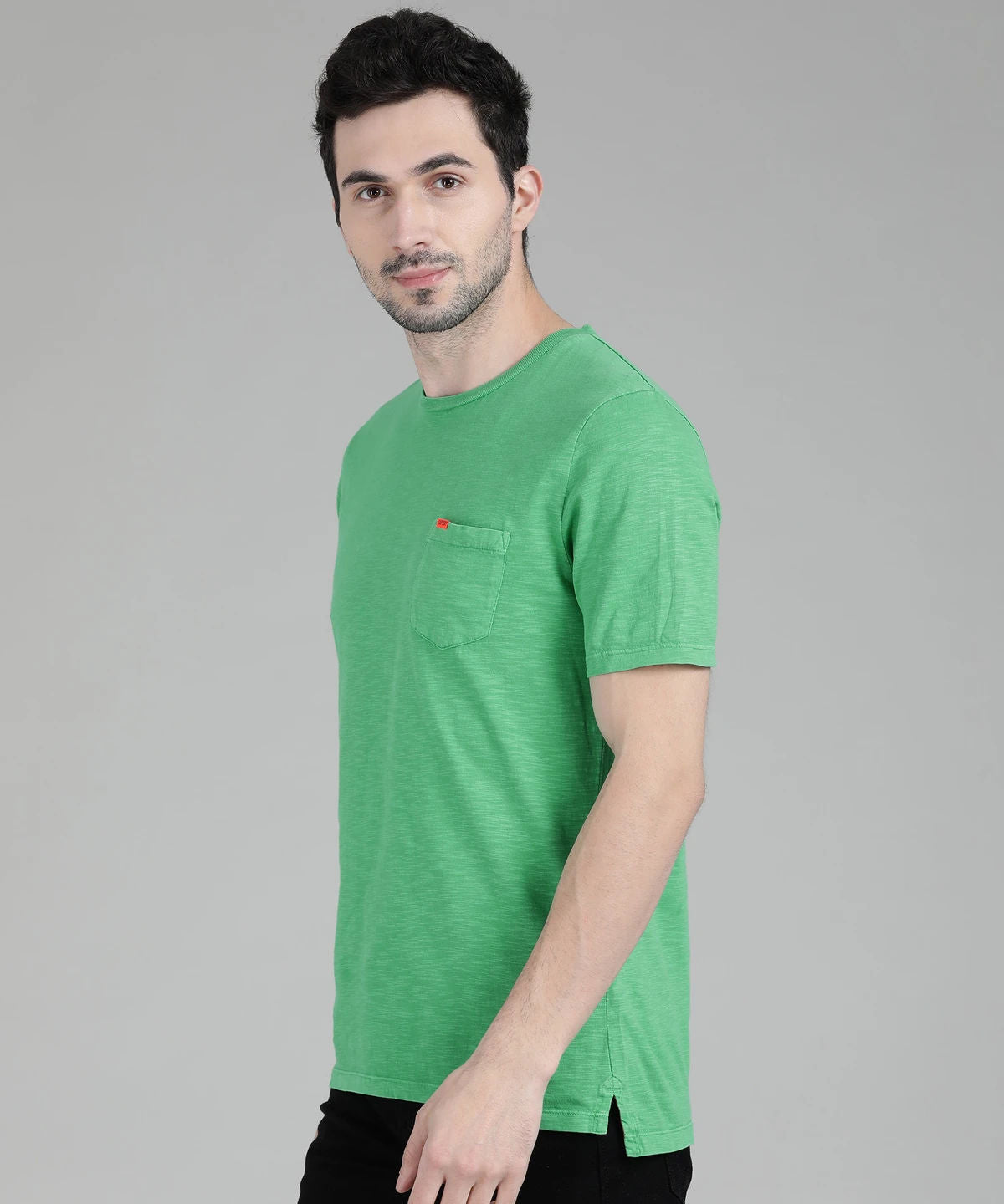 ROUND T-SHIRT