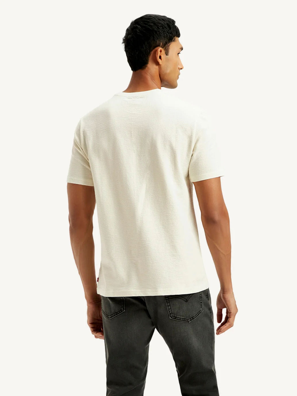 ROUND T-SHIRT