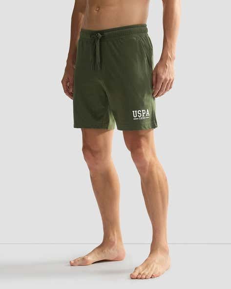 CASUAL SHORTS