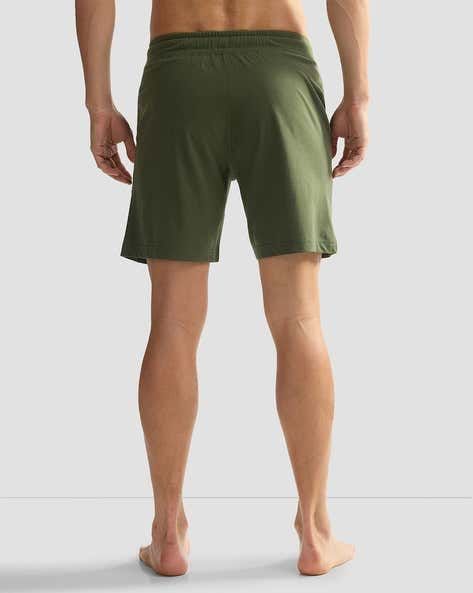 CASUAL SHORTS
