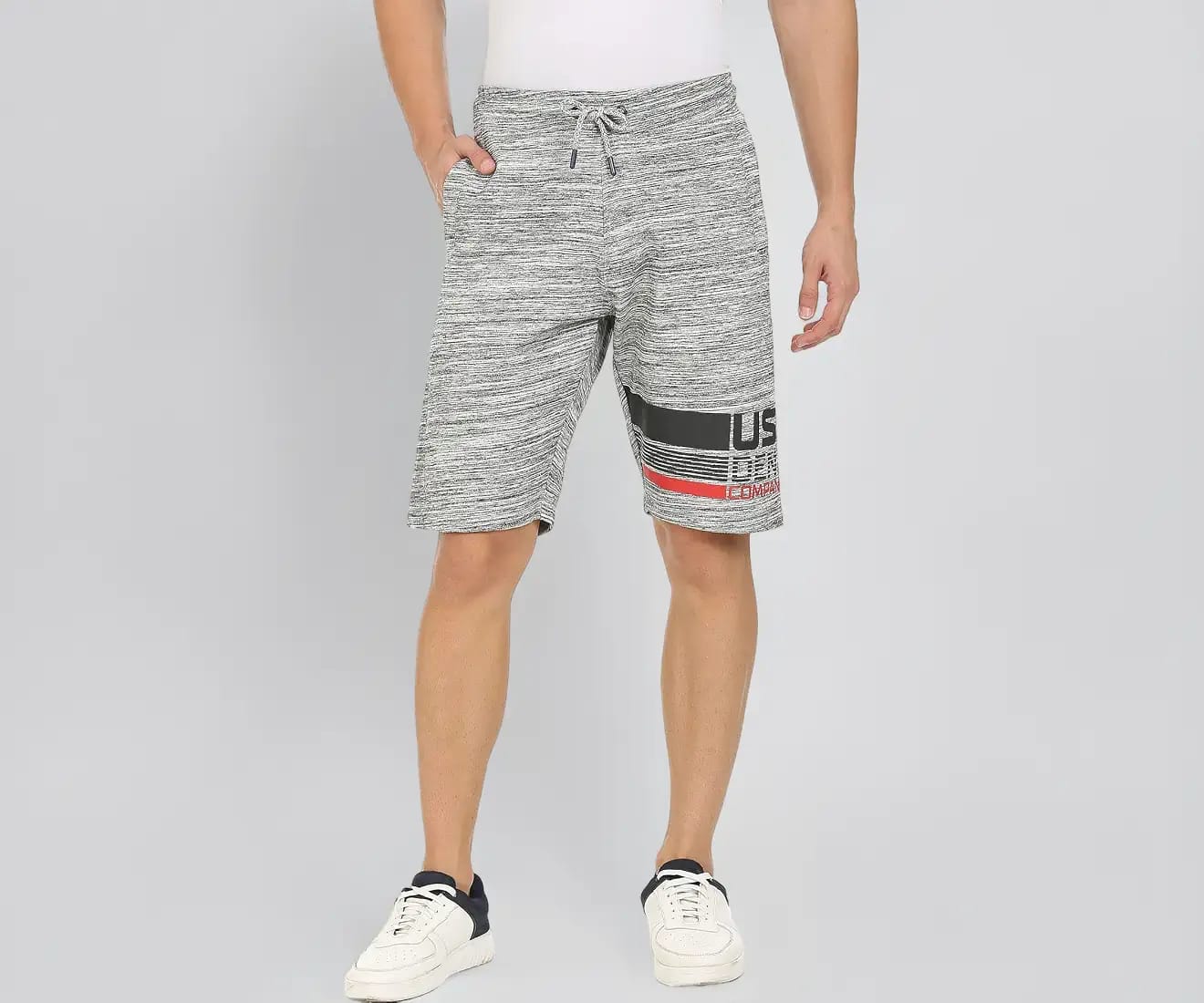 CASUAL SHORTS