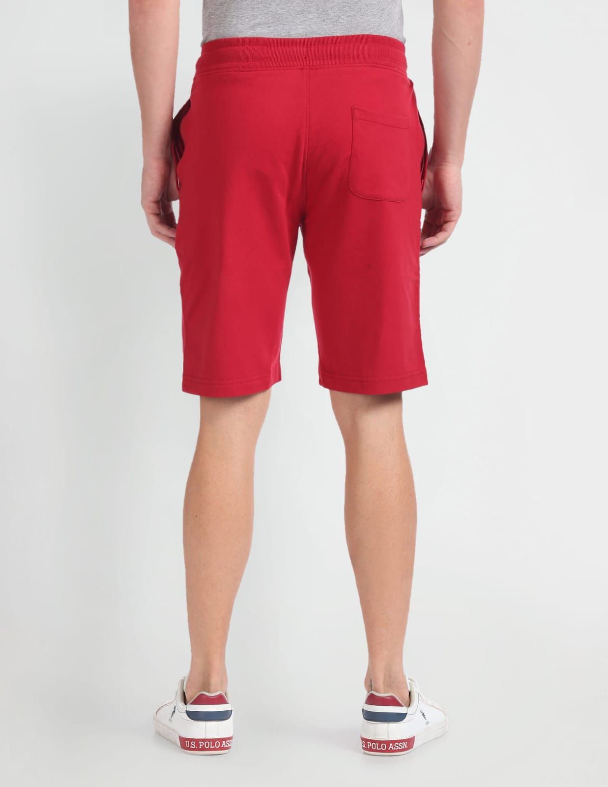 CASUAL SHORTS