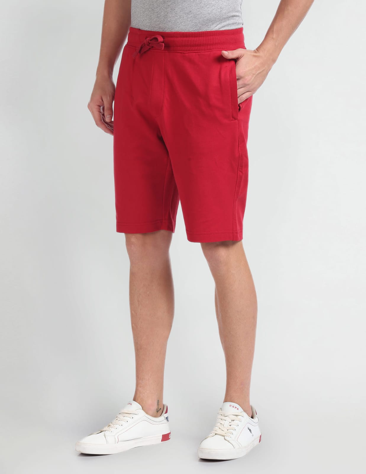 CASUAL SHORTS