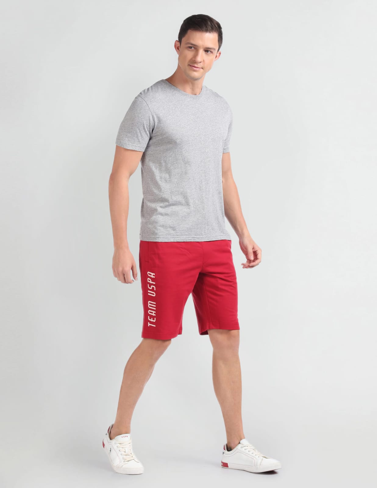 CASUAL SHORTS