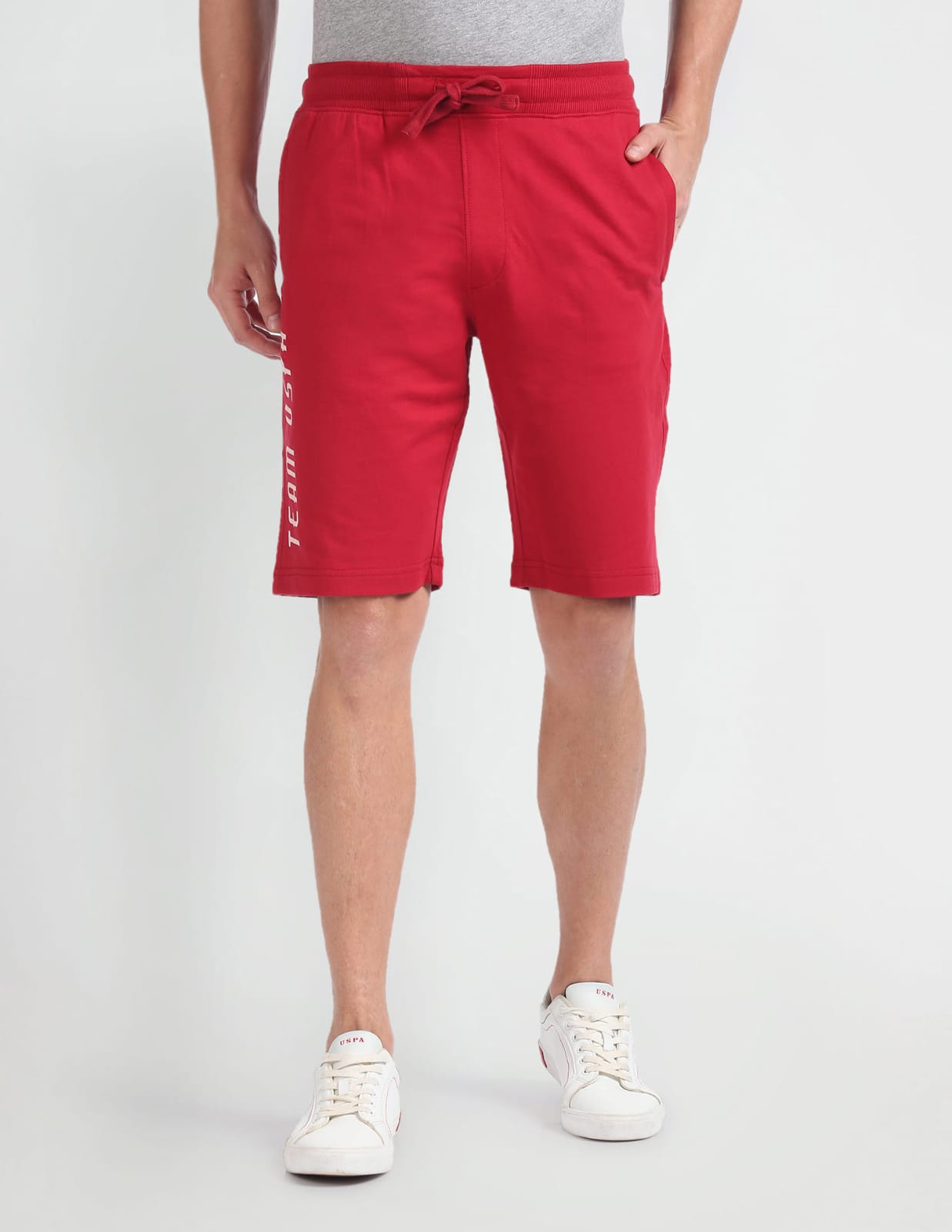 CASUAL SHORTS